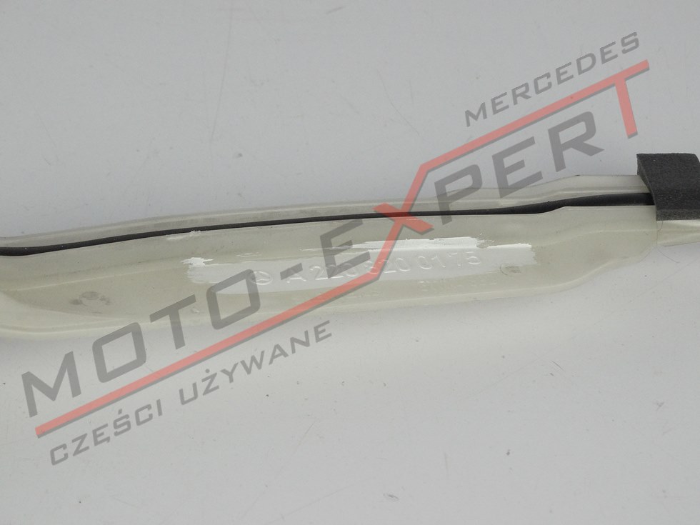 Mercedes W220 ANTENA FARA CHEIE stanga fata 2208200175 Product image