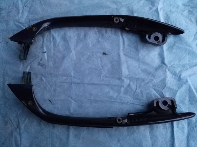Mâner SUZUKI BURGMAN 400 K2, mâner pasager L/R Product image