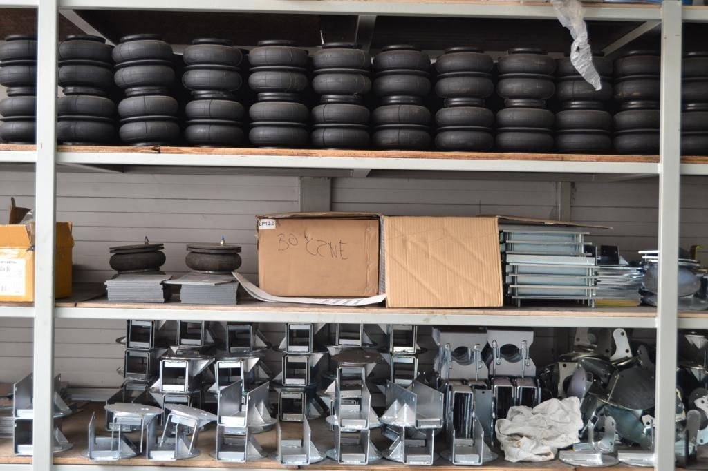 PERNE DE AER CU COMPRESOR IVECO DAILY Product image