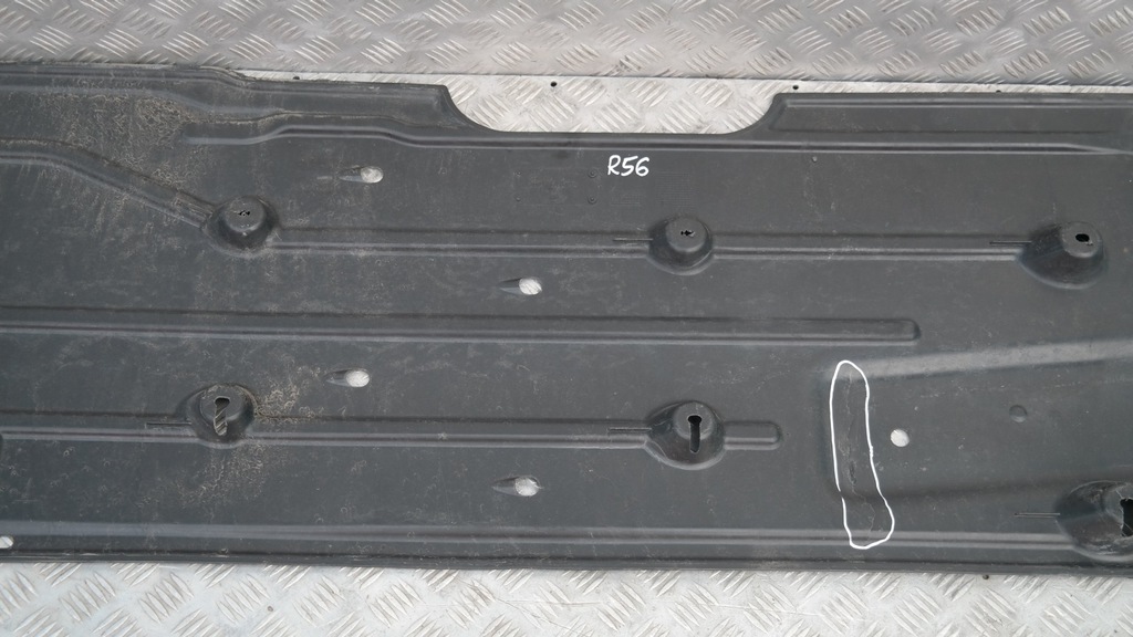 Protector dreapta pentru Mini Cooper R56 Product image