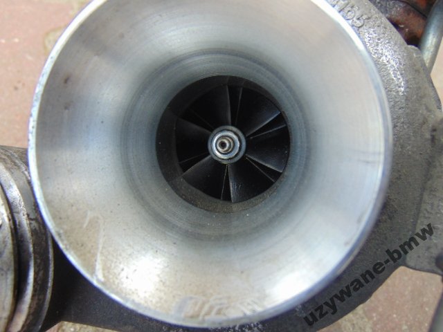 BMW 2.0d turbina TURBO compresor N47 7810189 GT1749V Product image