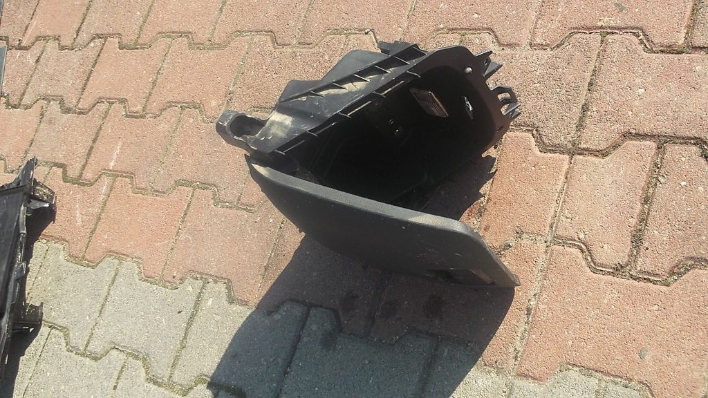 COMPARTIMENT CENTRAL CITROEN C4 PICASSO II 13r- Product image