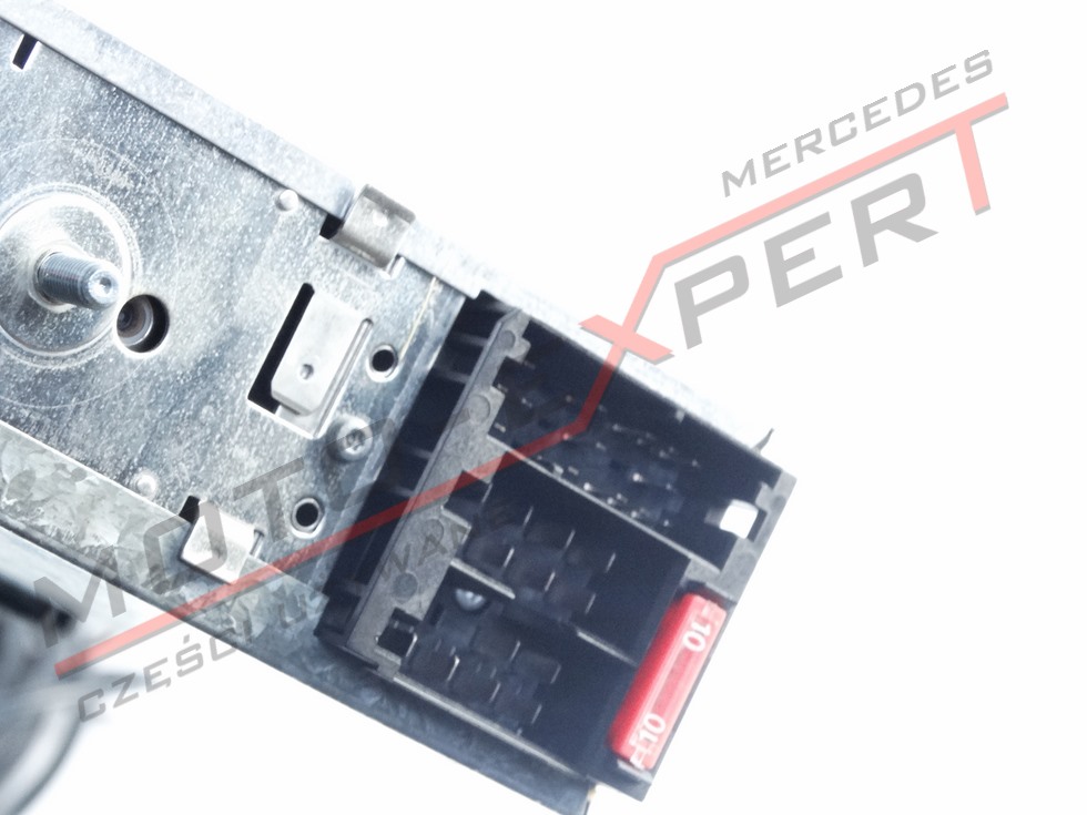 Mercedes RADIO SHANGER BLAUPUNKT PARIS RCM 127 Product image