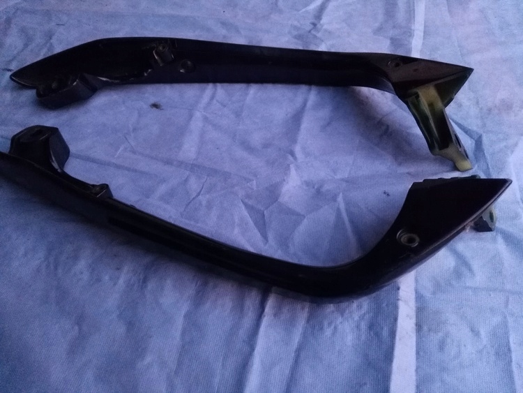 Mâner SUZUKI BURGMAN 400 K2, mâner pasager L/R Product image