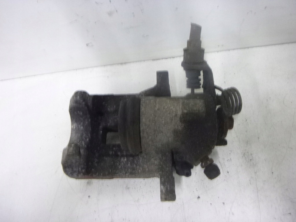 Etrier frana spate Volkswagen Golf IV 1.4 01 Product image