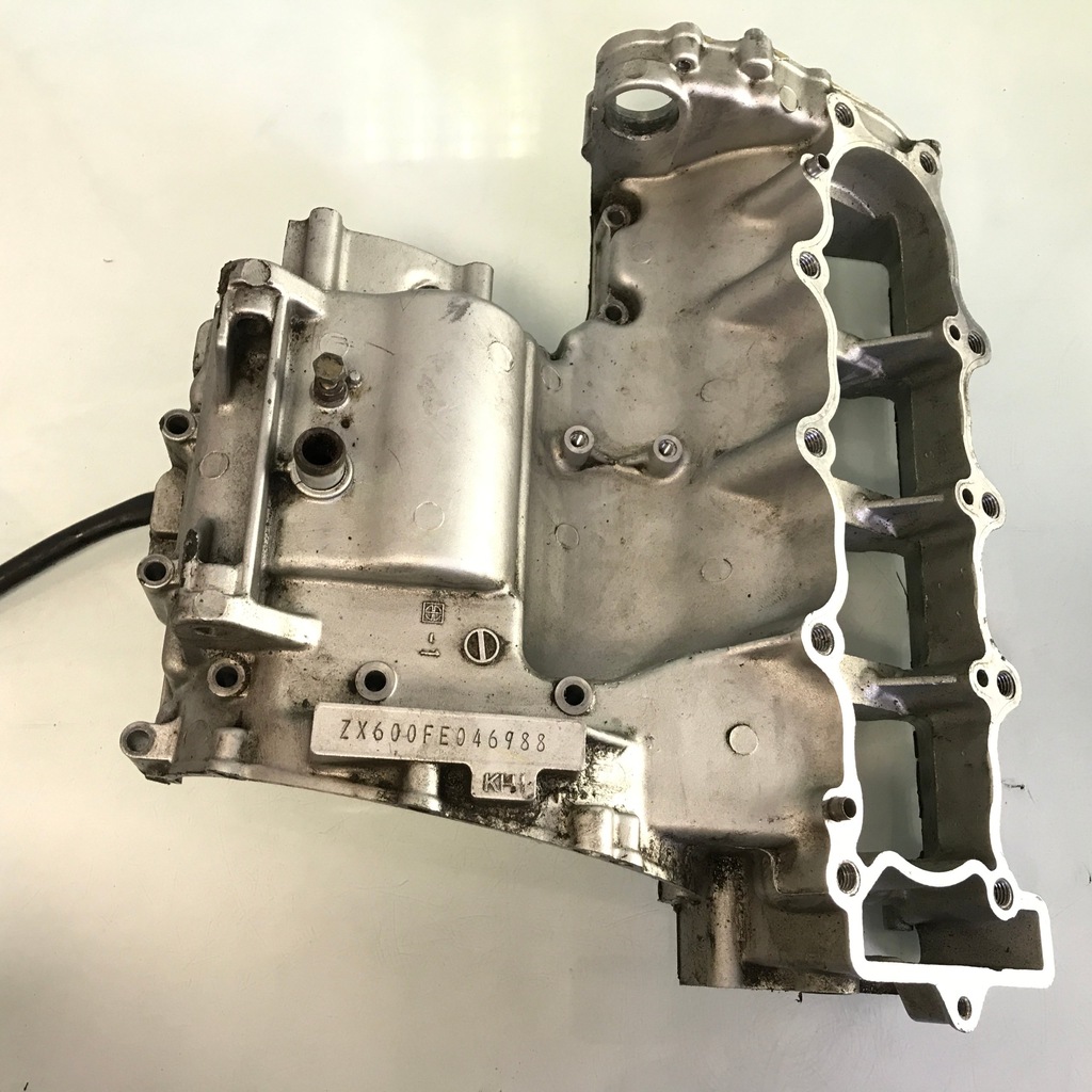 KAWASAKI ZX6 ZX 6 CARCASA BLOC MOTOR SUPERIOR 98-02 Product image