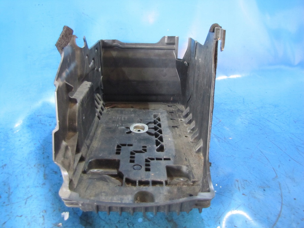 CARCASA CAPAC BATERIE VOLVO S60 V60 XC60 D3 Product image