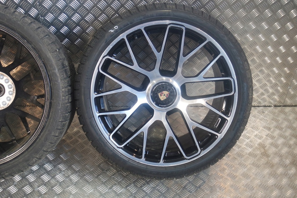 JANTE ALIA PERFECTE WINTER PORSCHE 991 20'' Y127 Product image