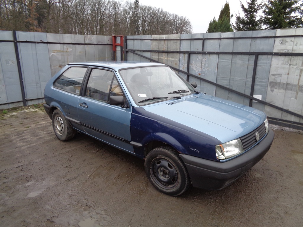 CARACTER ROATA SPATE STÂNGA VW POLO II 86C2F COUPE Product image