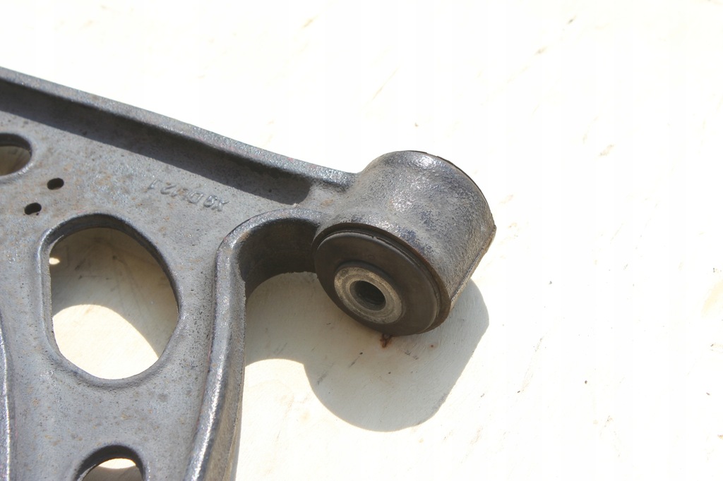 Triunghi fata VwAG 1K0407153G Product image