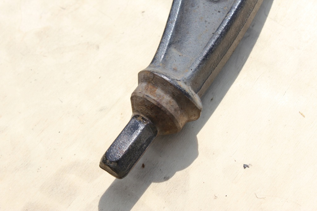 Triunghi fata VwAG 1K0407153G Product image