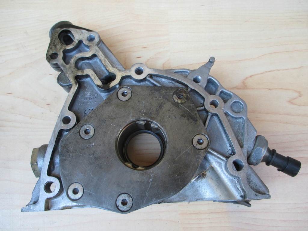 POMPA ULEI OPEL 1.8 16V Z18XE VECTRA 90536036 Product image