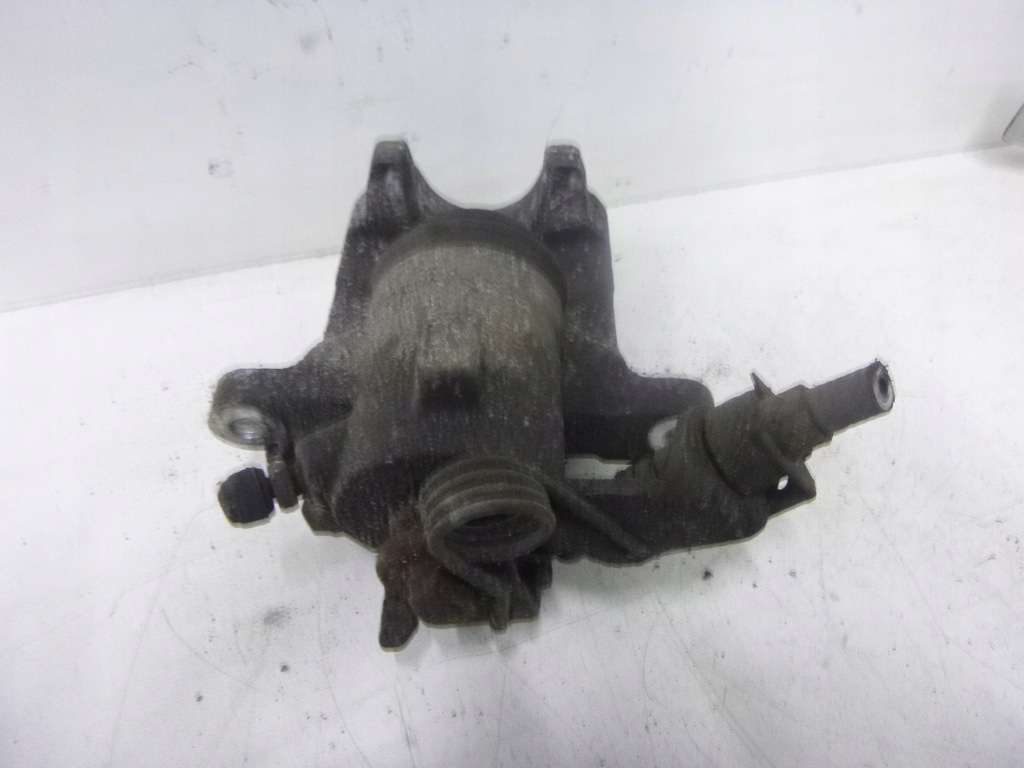 Etrier frana spate Volkswagen Golf IV 1.4 01 Product image