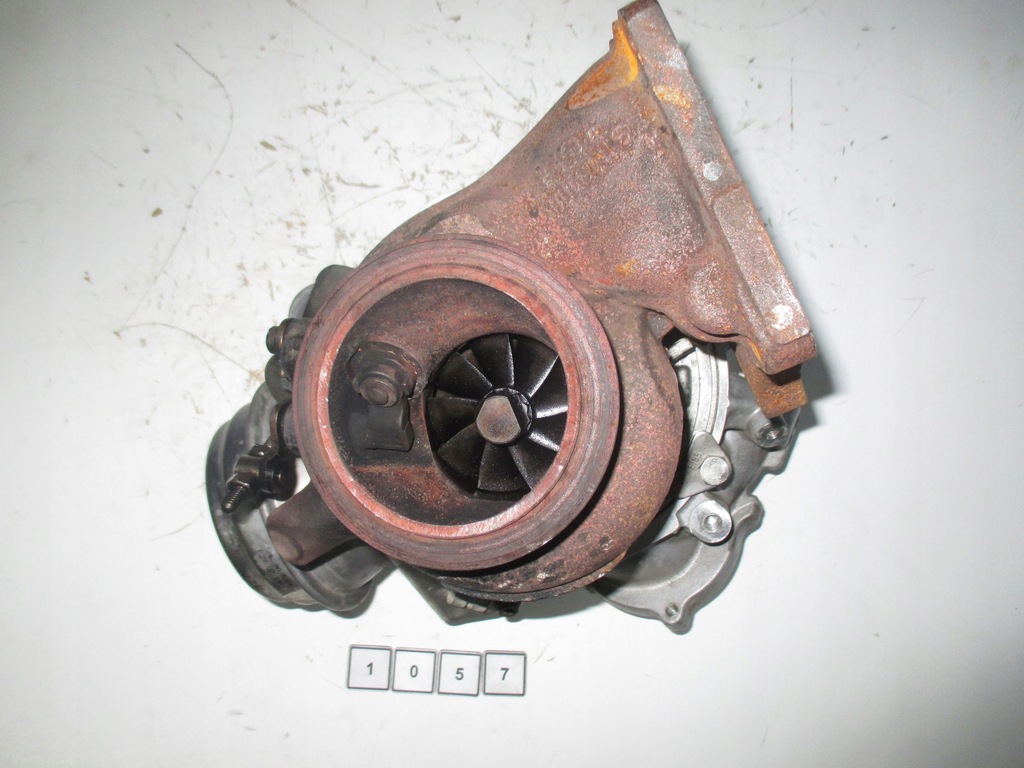 BMW X4 35DX 3.0 TURBOCOMPRESSOR TURBINA 53269700011 Product image