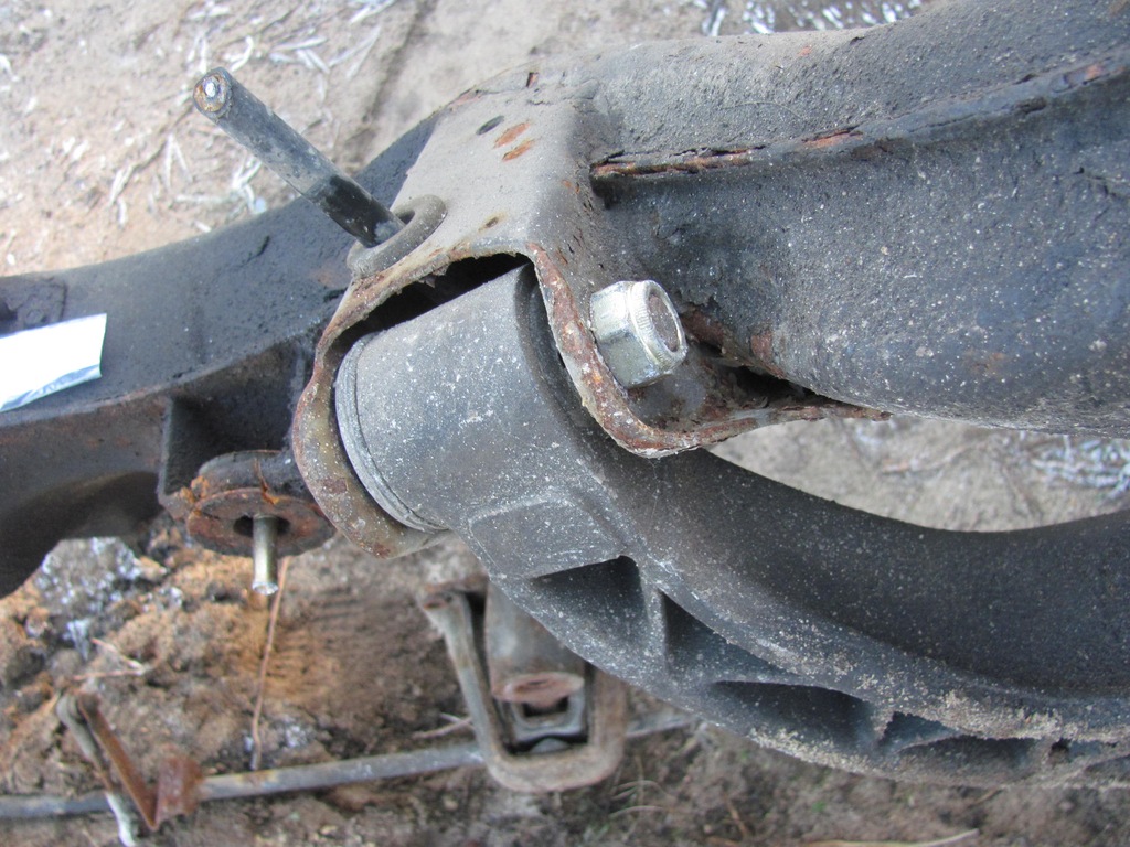 Suspensie brațe spate Mercedes W126 560 SE SEC Product image
