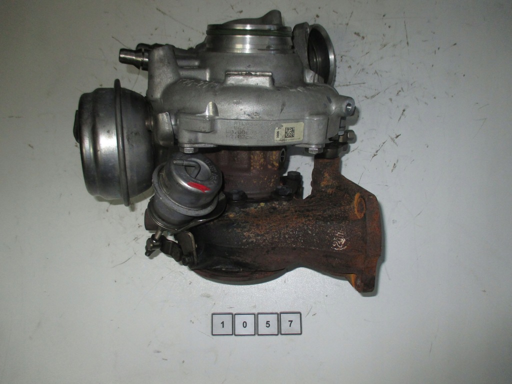 BMW X4 35DX 3.0 TURBOCOMPRESSOR TURBINA 53269700011 Product image