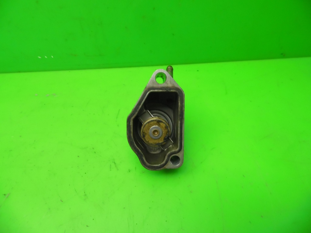 CARCASA TERMOSTAT OPEL VECTRA B 1.8 16V 95-99 Product image