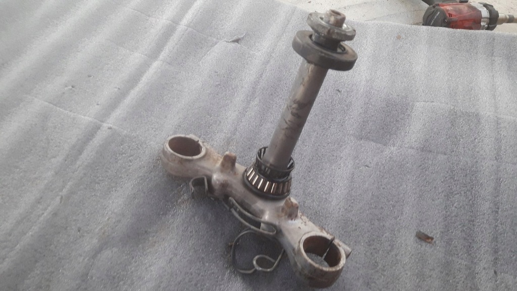 SUZUKI GS 500 SET SCAUNE SUSPENSIE RAFT INFERIT Product image