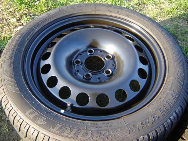 ROȚI DE IARNĂ MERCEDES A 176 B 246 CLA 117 16 TPMS Product image