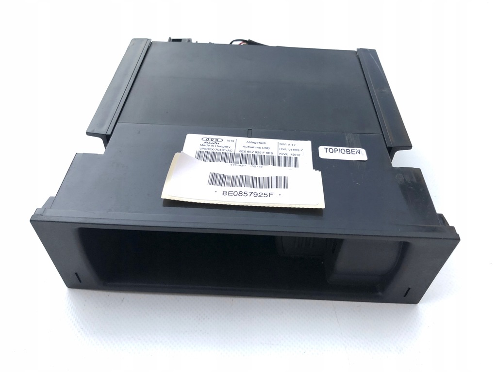 MODUL TUNER USB 8E0857925F AUDI A3 8P 03-12 R A4 Product image