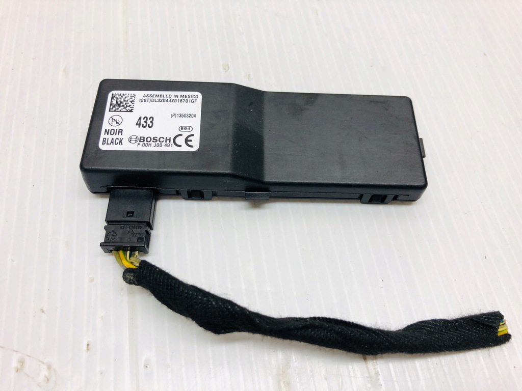 OPEL INSIGNIA A MODUL DE INCHIDERE CENTRALĂ 13503204 Product image