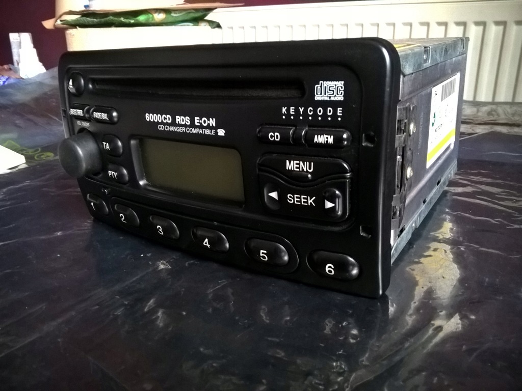 RADIO FORD MONDEO FOCUS FIESTA 6000CD RDS EON + COD Product image