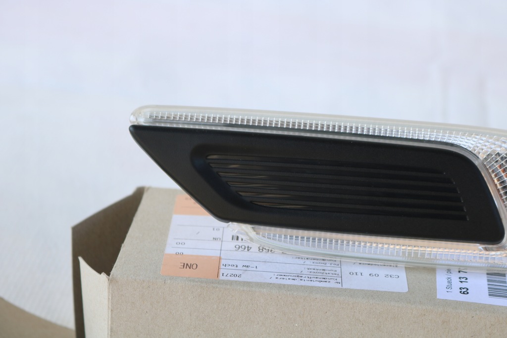 Semnalizator dreapta Mini Cooper Clubman 7358466 Product image