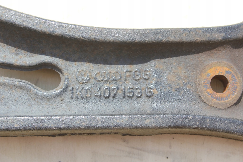 Triunghi fata VwAG 1K0407153G Product image