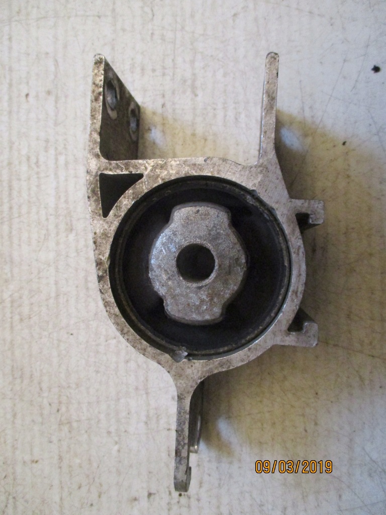 6895/23 BUSCĂ BRACȚ COMANDĂ FAȚĂ MERCEDES A CLASS W176 Product image