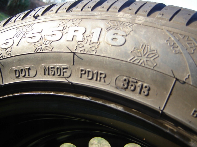 ROȚI DE IARNĂ MERCEDES A 176 B 246 CLA 117 16 TPMS Product image