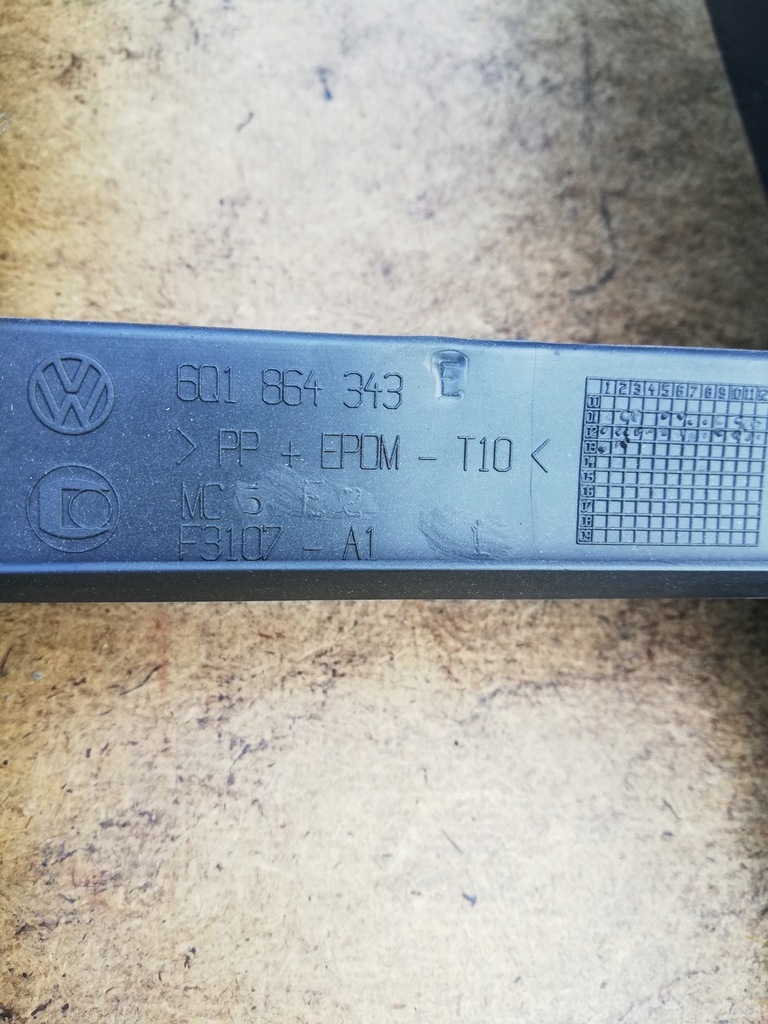 CENTRU TUNEL POLO 9N 6Q1864343E Product image
