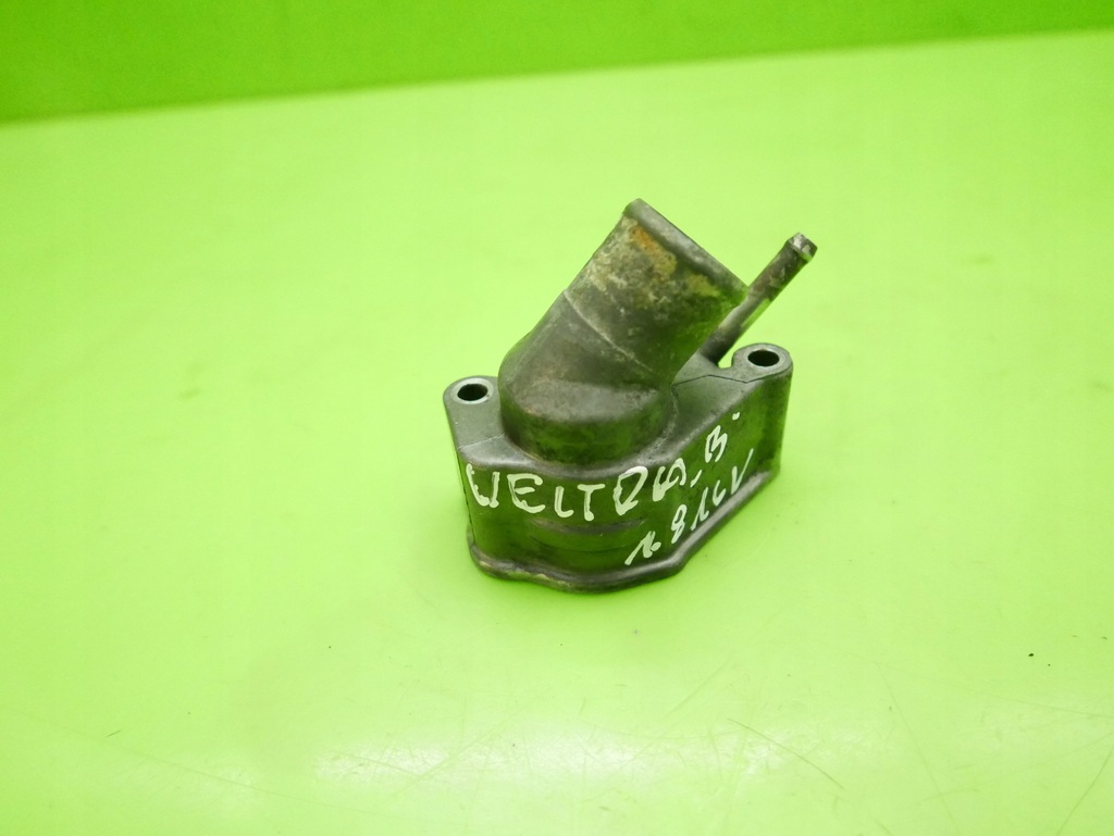 CARCASA TERMOSTAT 90501081 OPEL VECTRA B 1.8 16V Product image