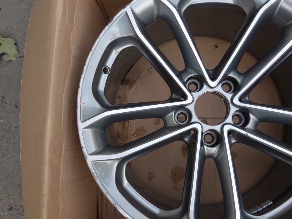 BMW F34 GT X4 9X19 ET 42 JANTE SPATE Product image