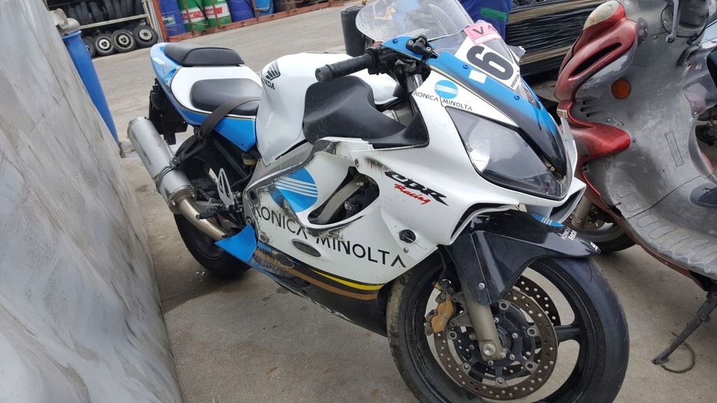 HONDA CBR 600 PC35 admisie de aer dreapta Product image