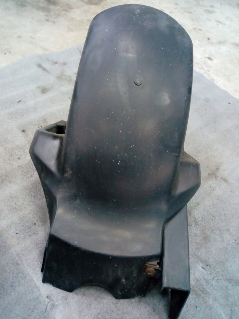 YAMAHA YZF 600 THUNDERCAT FENDER PASURI ROȚI SPATE Lant capac clapete de noroi SPATE Product image