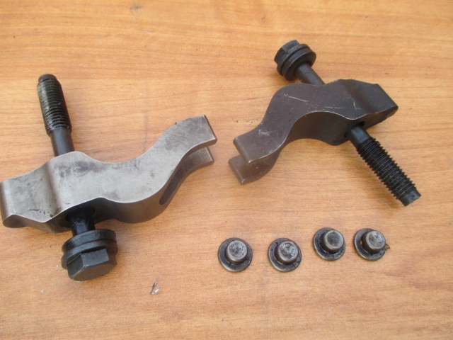 OPEL 1.7 CDTI ASTRA H J MERIVA SUPORT INJECTOR AMORTIzor PESTKA 1buc Product image