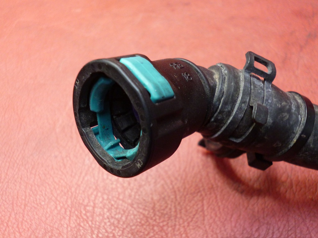 Conducta apa Ford Fiesta 1.0 Ecoboost C1B1-18K579-AD Product image