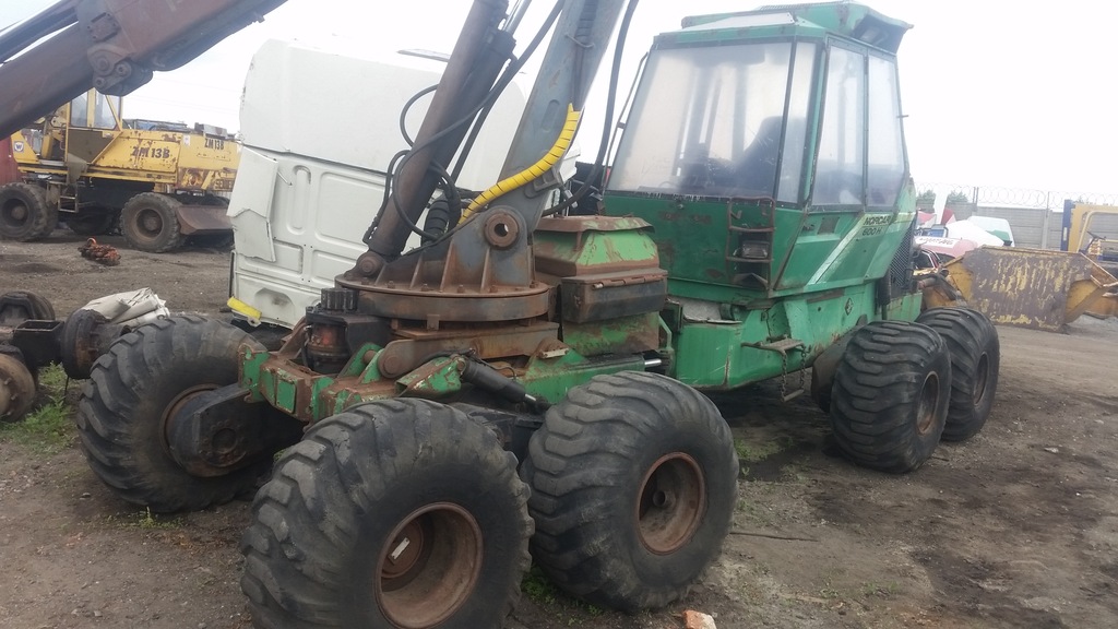 ROATA ANVELOPE JANTE NOKIAN 500/60 15.5 MAȘINA PĂDURĂ Product image