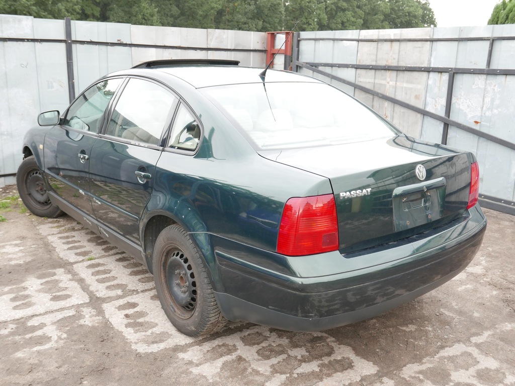 ZONA DE strivire BARA FATA STANGA VW PASSAT B5 96-00 Product image