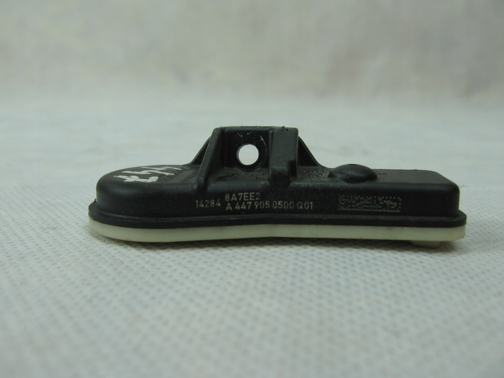 SENSOR DE PRESIUNE TPMS MERCEDES V A4479050500Q01 Product image