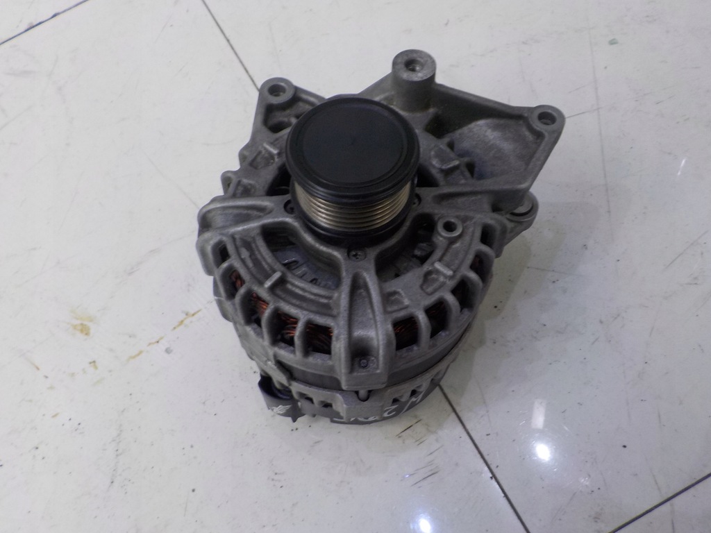 MERCEDES W205 W253 W213 ALTERNATOR A0009062103 Product image