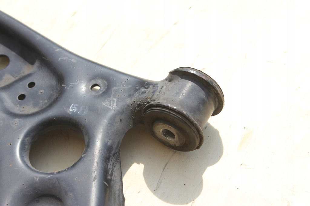Triunghi fata stanga VwAG 1K0407165C Product image