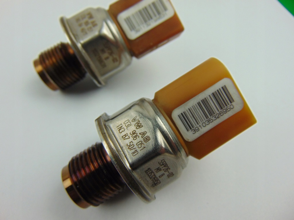 Senzor presiune combustibil supapa 03L906051 2.0TDI Product image