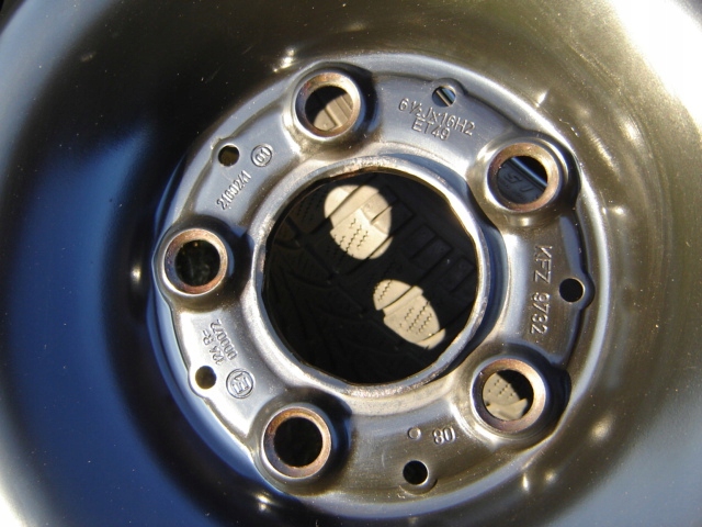 ROȚI DE IARNĂ MERCEDES A 176 B 246 CLA 117 16 TPMS Product image