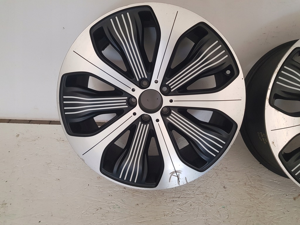 JANTE MERCEDES EQC A293 W293 8.5X20 ET30 5X112 A2934010500 Product image