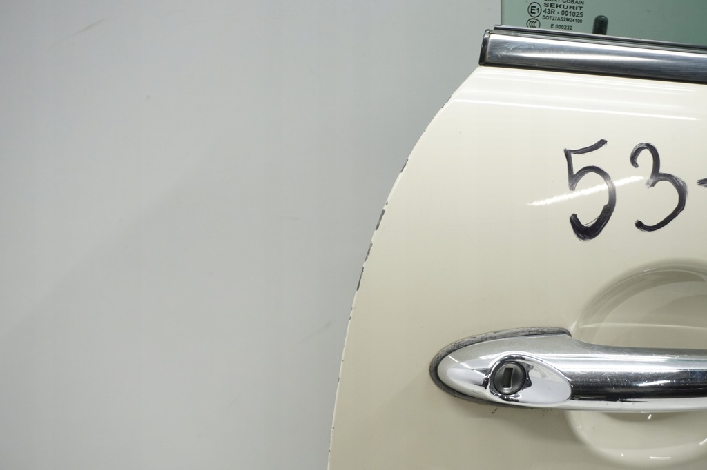 MINI R56 UȘĂ RIFĂTOR FAȚĂ DREAPTA 850 Product image