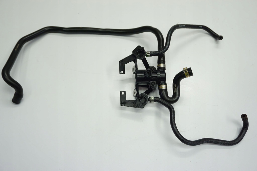 DUCATI MULTISTRADA V4 S 21- TERMOSTAT + CARCASA + FURtun TUV APA Product image