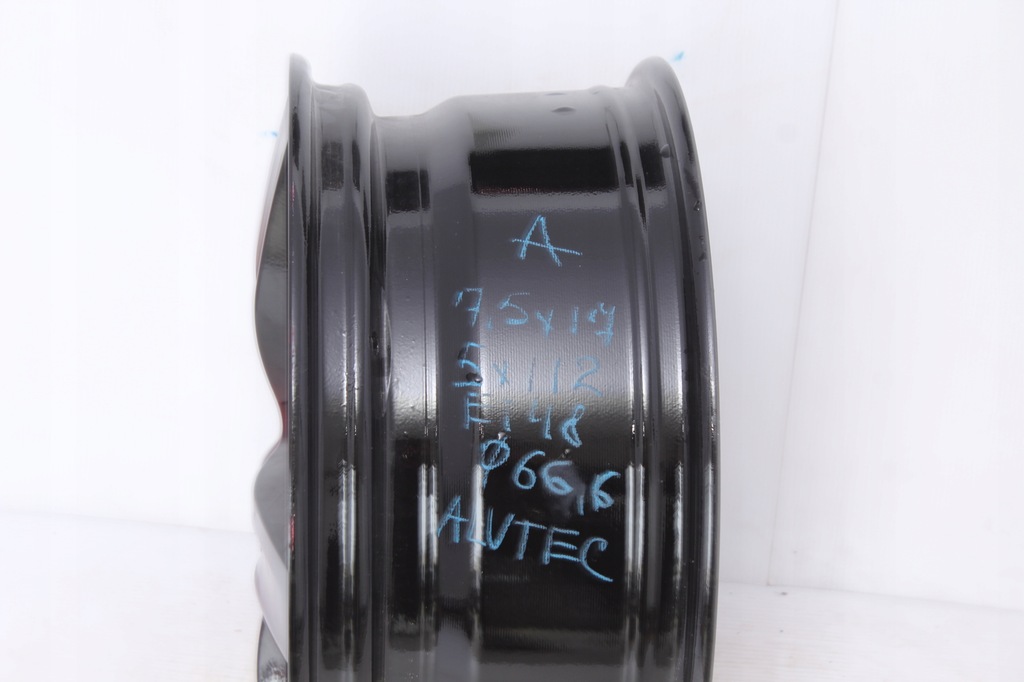 JANTE ALIE KBA 47777 ALUTEC 5X112 17 ET48 Product image
