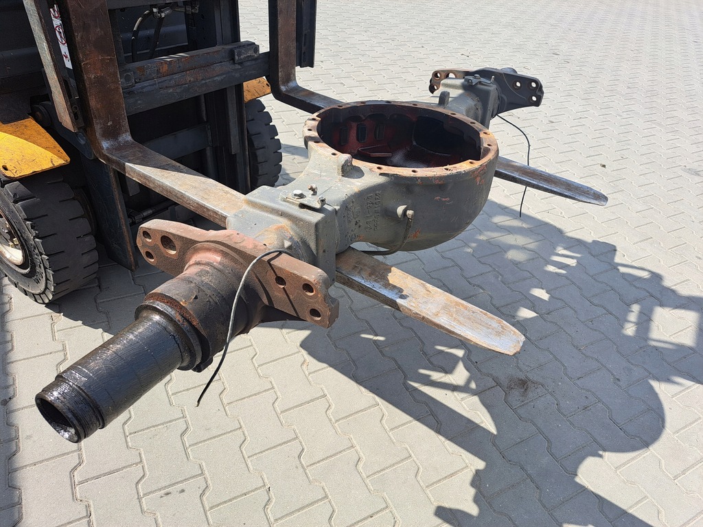 CARCA AXIE TACĂ RENAULT PREMIUM MAGNUM DXI MS17X 16 Șuruburi Product image