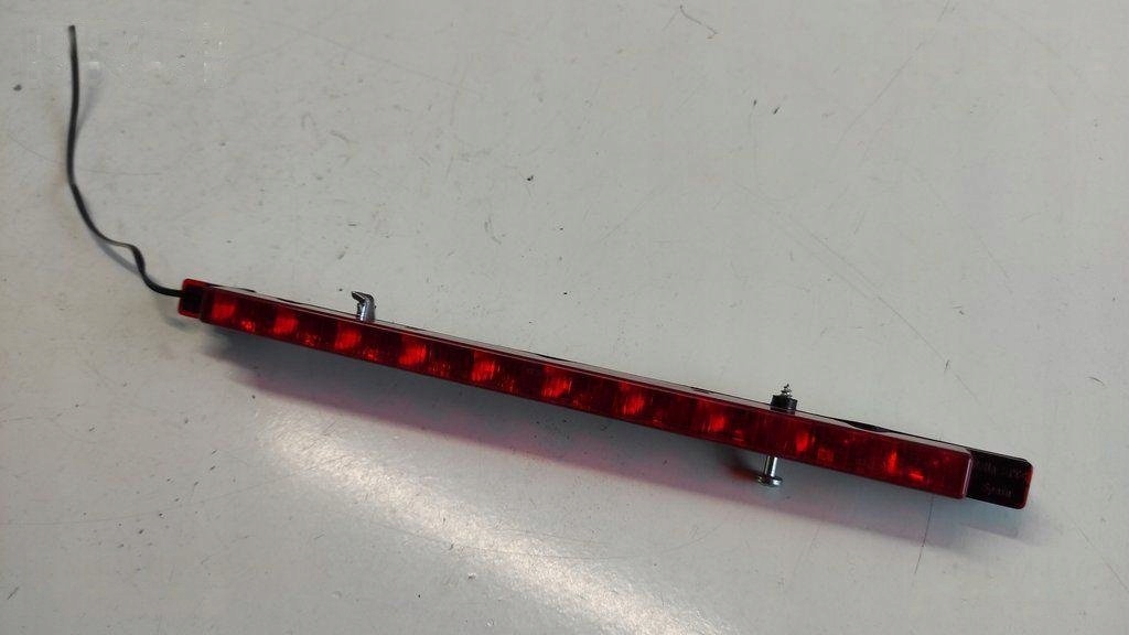 8D9945097B AUDI Lampă de frână suplimentară Product image